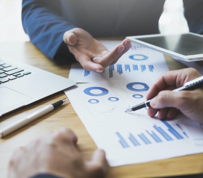 business-analysis-meeting-training-team-e1645178774888